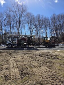 Hillview Tree Service in Naugatuck, CT